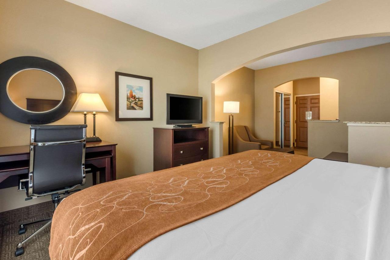 Comfort Suites Near Route 66 Springfield Exteriér fotografie