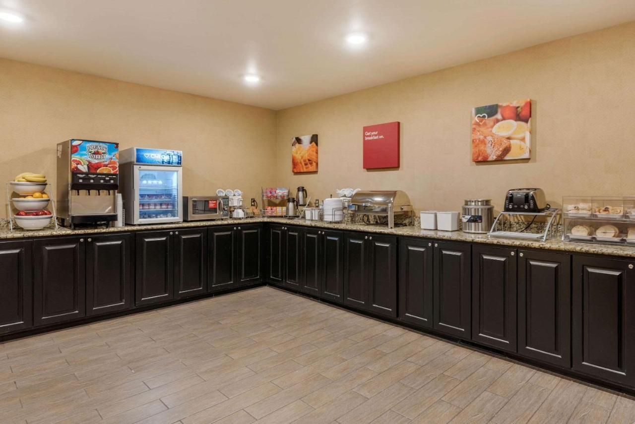 Comfort Suites Near Route 66 Springfield Exteriér fotografie