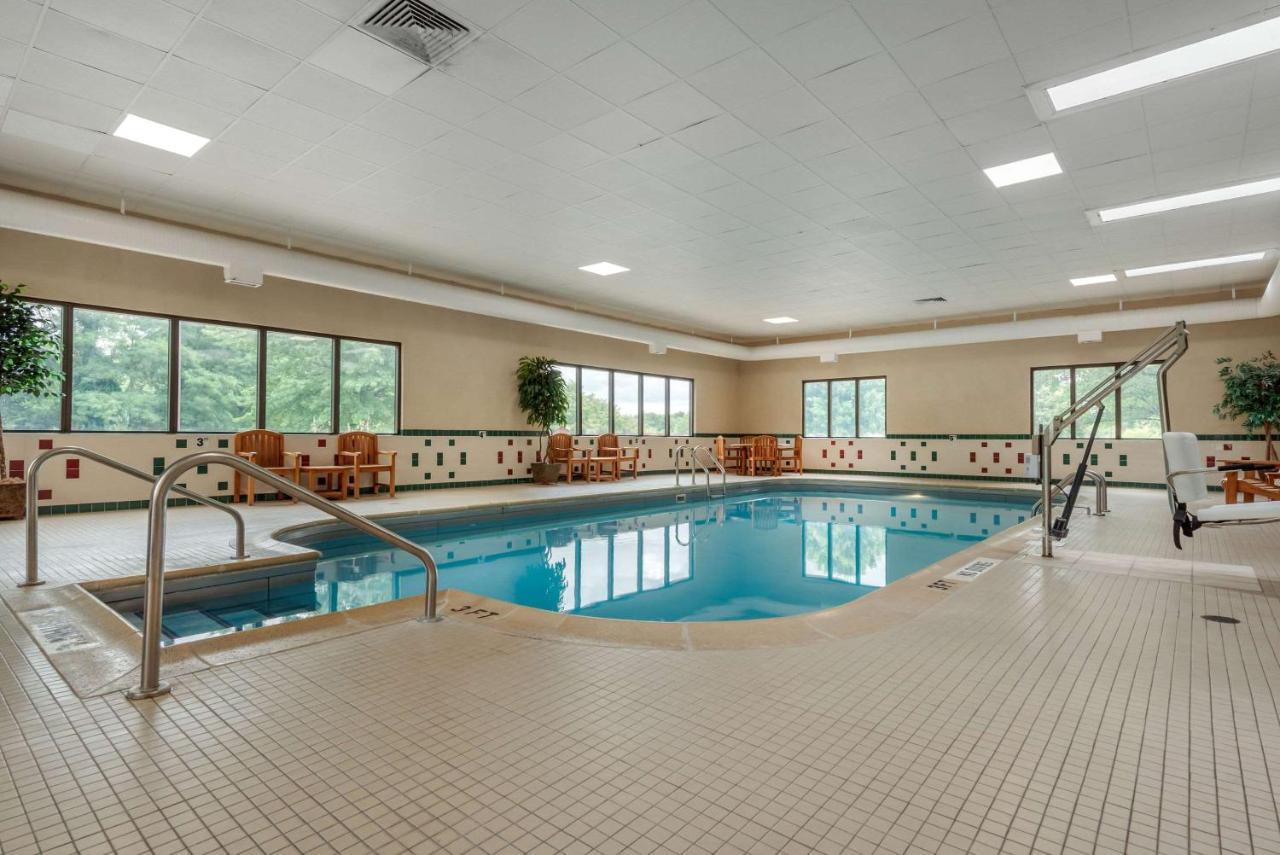 Comfort Suites Near Route 66 Springfield Exteriér fotografie