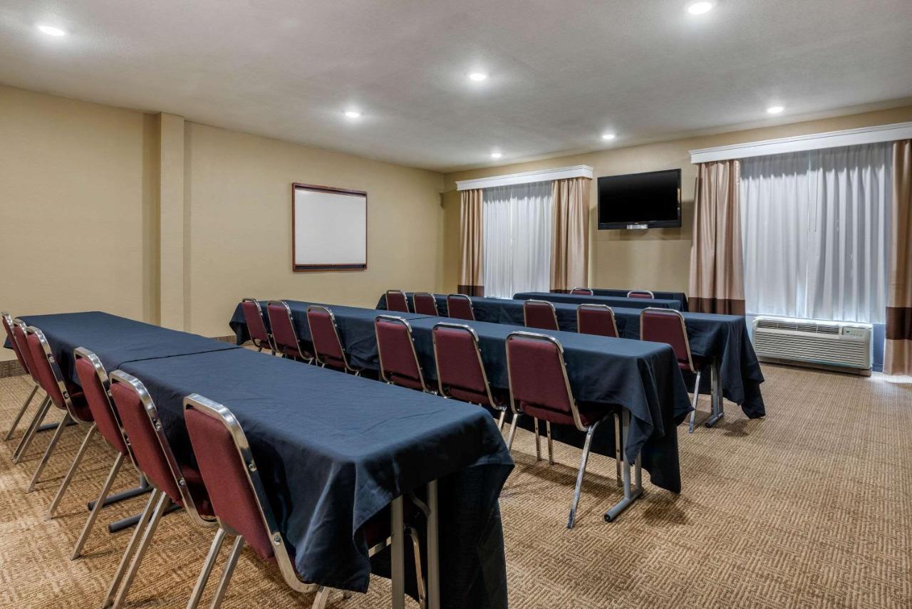 Comfort Suites Near Route 66 Springfield Exteriér fotografie