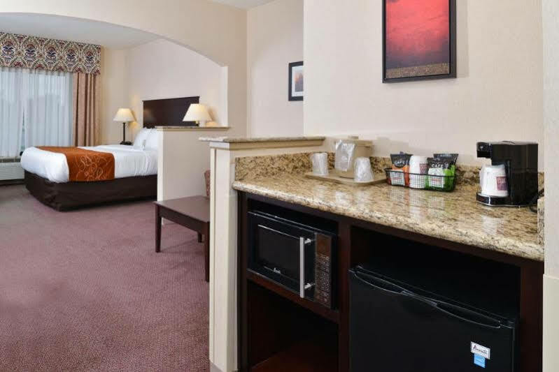 Comfort Suites Near Route 66 Springfield Exteriér fotografie