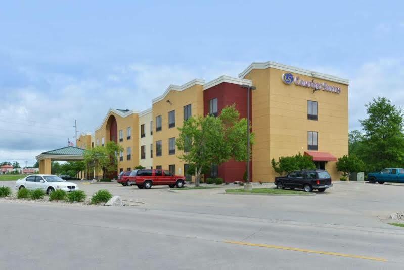 Comfort Suites Near Route 66 Springfield Exteriér fotografie